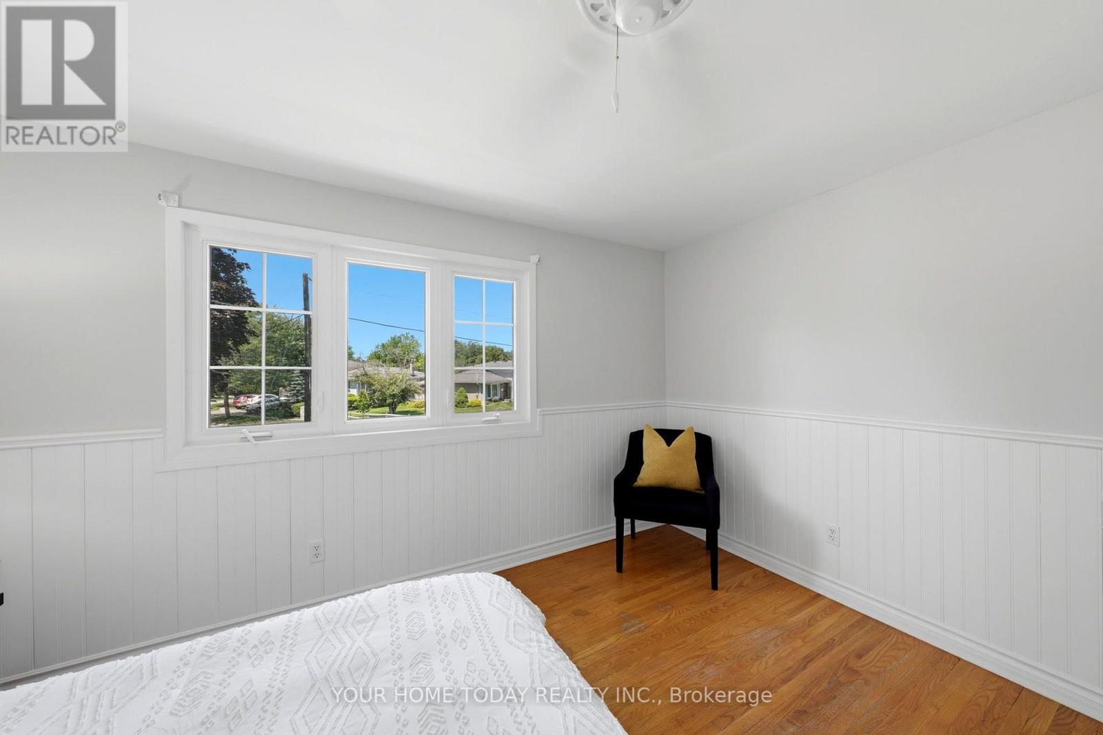 35 Dawson Crescent, Halton Hills, Ontario L7G 1H3 - Photo 24 - W13567144