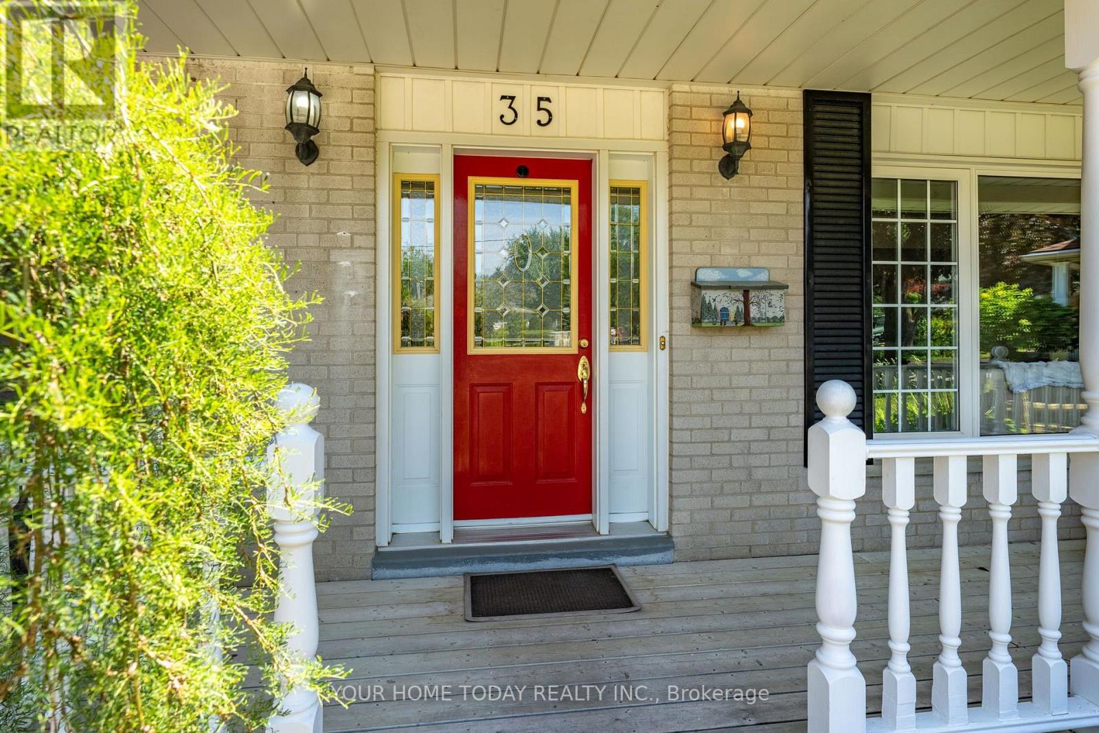 35 Dawson Crescent, Halton Hills, Ontario L7G 1H3 - Photo 5 - W13567144