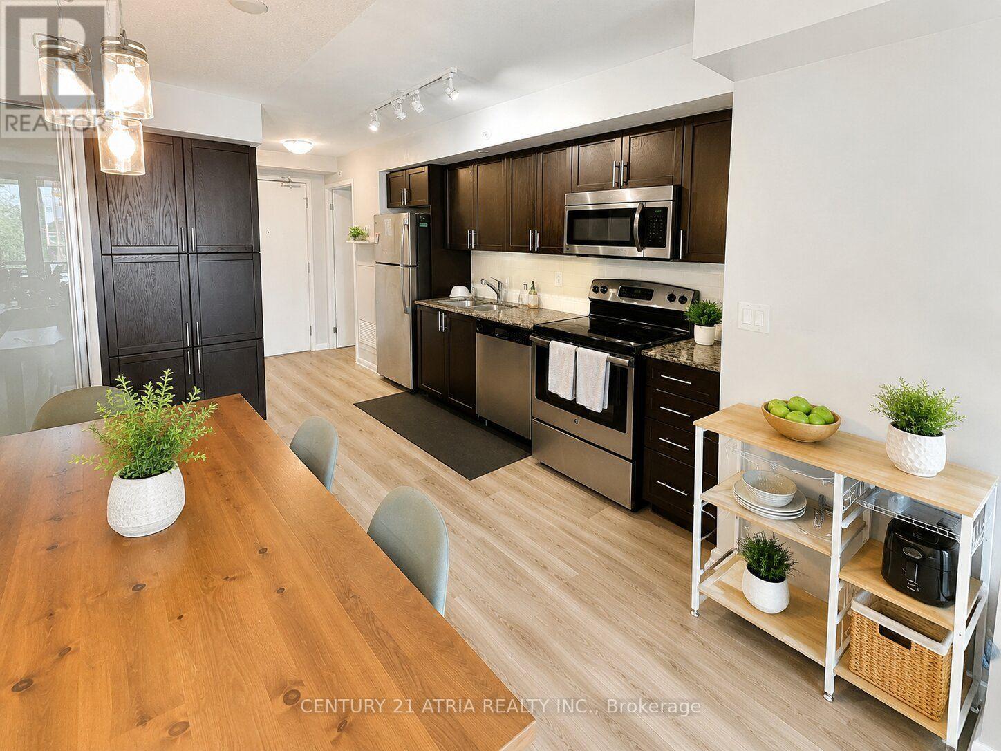 405 - 830 Lawrence Avenue W, Toronto, Ontario  M6A 0B6 - Photo 2 - W13567274