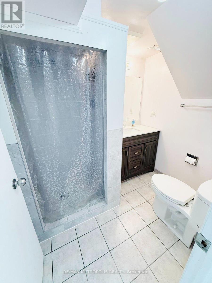 Basement - 11 Rambler Place, Toronto, Ontario  M3L 1N6 - Photo 18 - W13564124