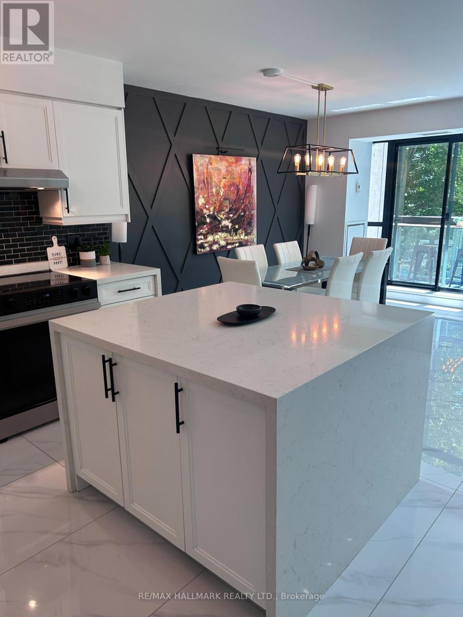 201 - 200 Manitoba Street, Toronto, Ontario  M8Y 3Y9 - Photo 4 - W13565254