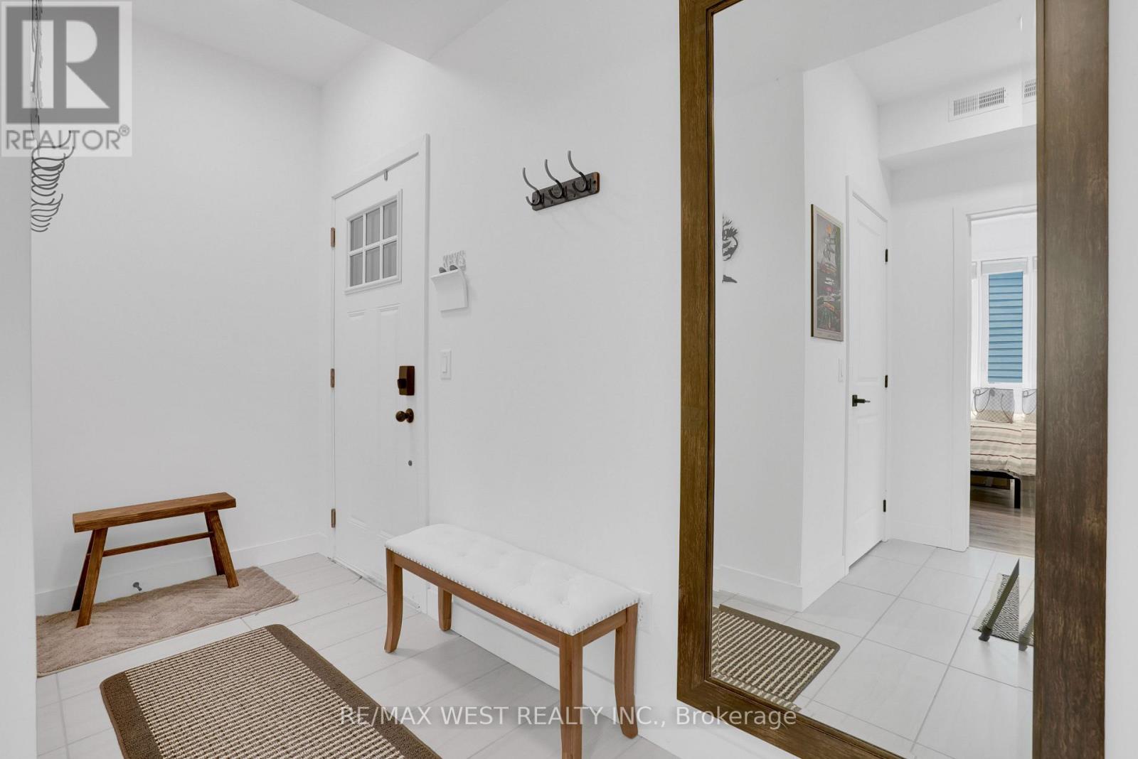 202 - 20 Beckwith Lane, Blue Mountains, Ontario  L9Y 3B6 - Photo 3 - X13567136