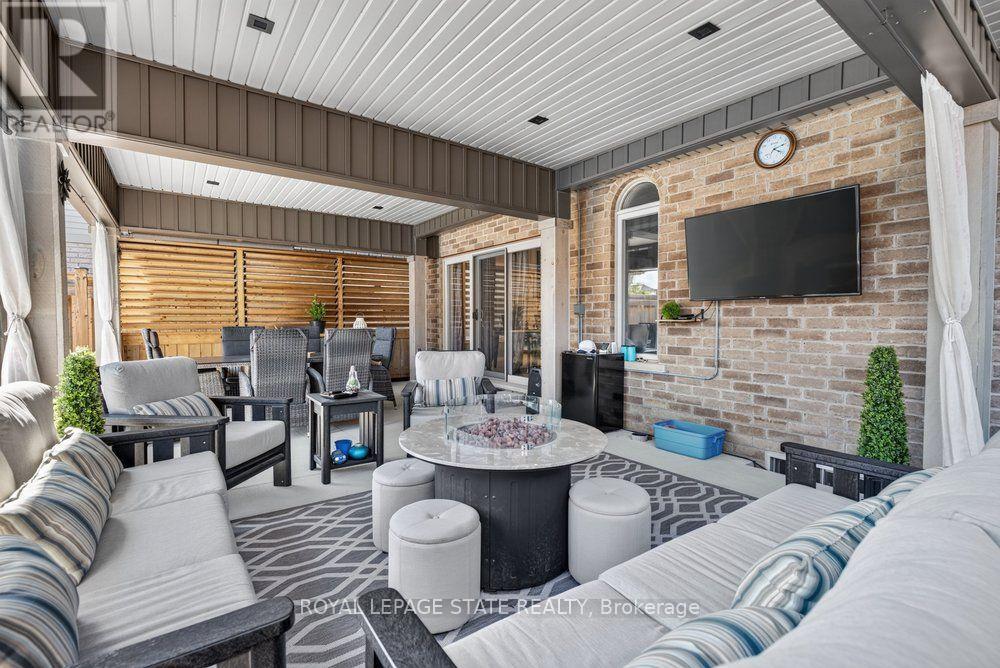 273 Festival Way, Hamilton, Ontario  L0R 1C0 - Photo 36 - X13567150