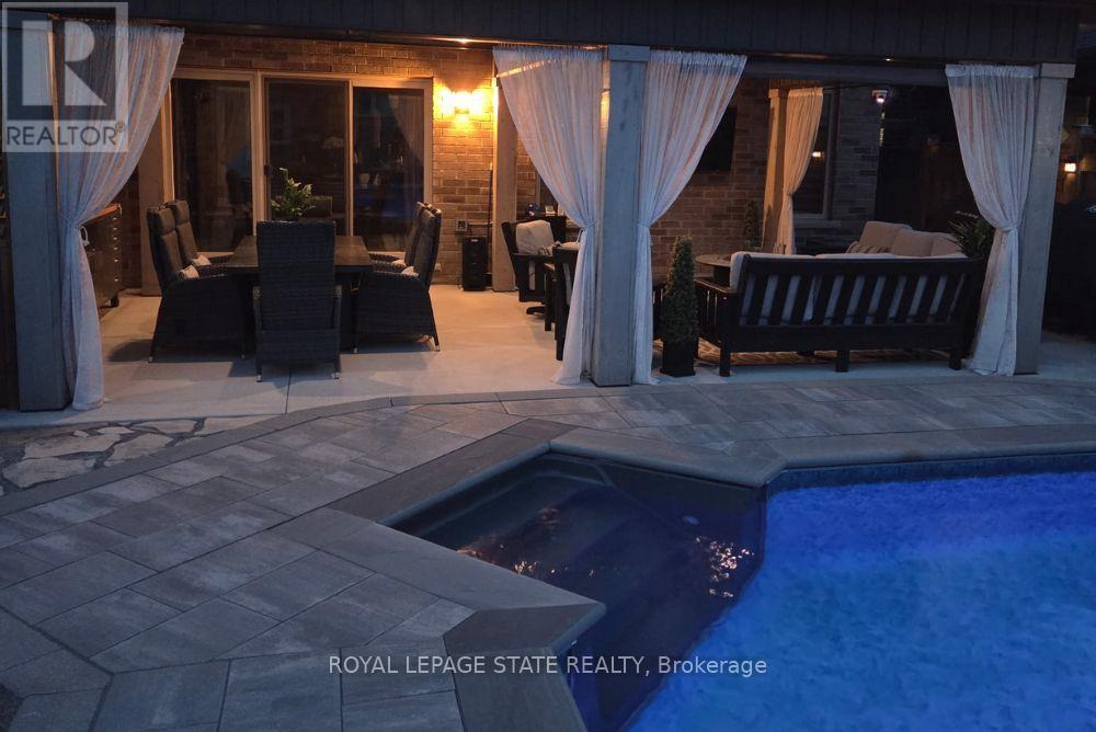 273 Festival Way, Hamilton, Ontario  L0R 1C0 - Photo 40 - X13567150
