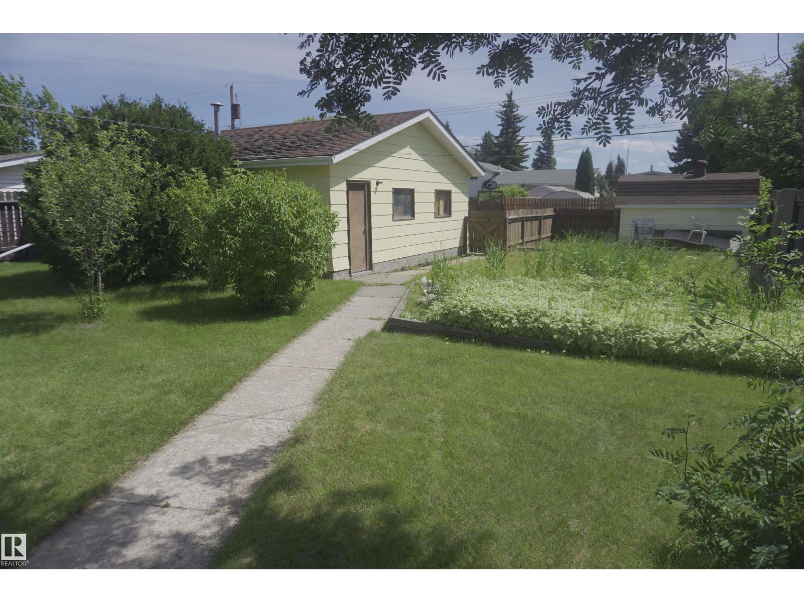 5713 49 St, Vegreville, Alberta  T9C 1G6 - Photo 17 - E4498902