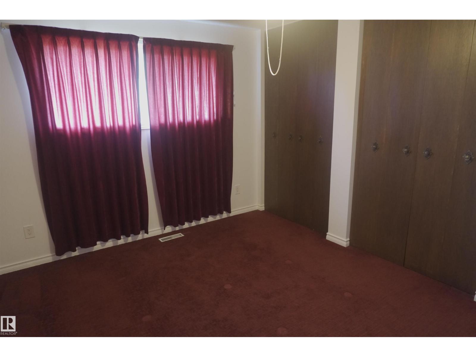 5713 49 St, Vegreville, Alberta  T9C 1G6 - Photo 9 - E4498902