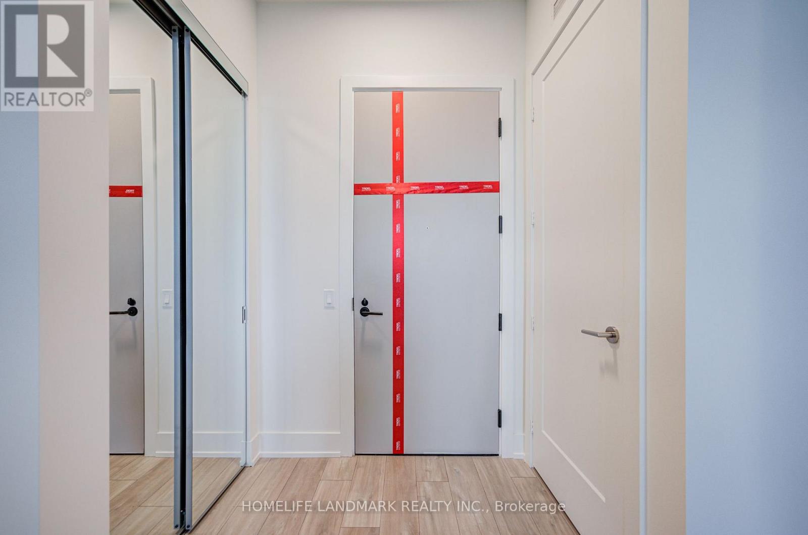 Ph06 - 858 Dupont Street, Toronto, Ontario  M6G 0C1 - Photo 4 - W13549728