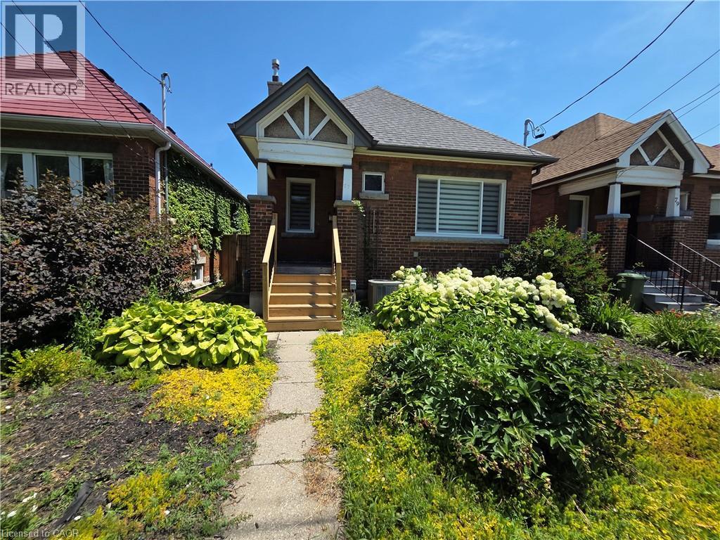 77 PARADISE Road S, Hamilton