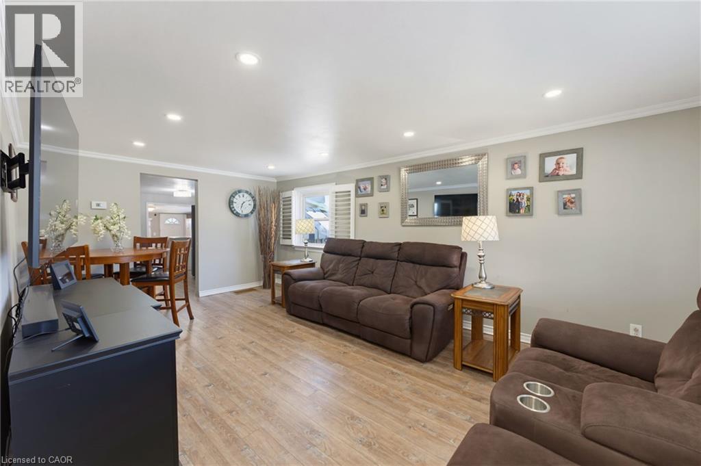 735 Dunn Avenue, Hamilton, Ontario  L8H 6M7 - Photo 9 - 40847484