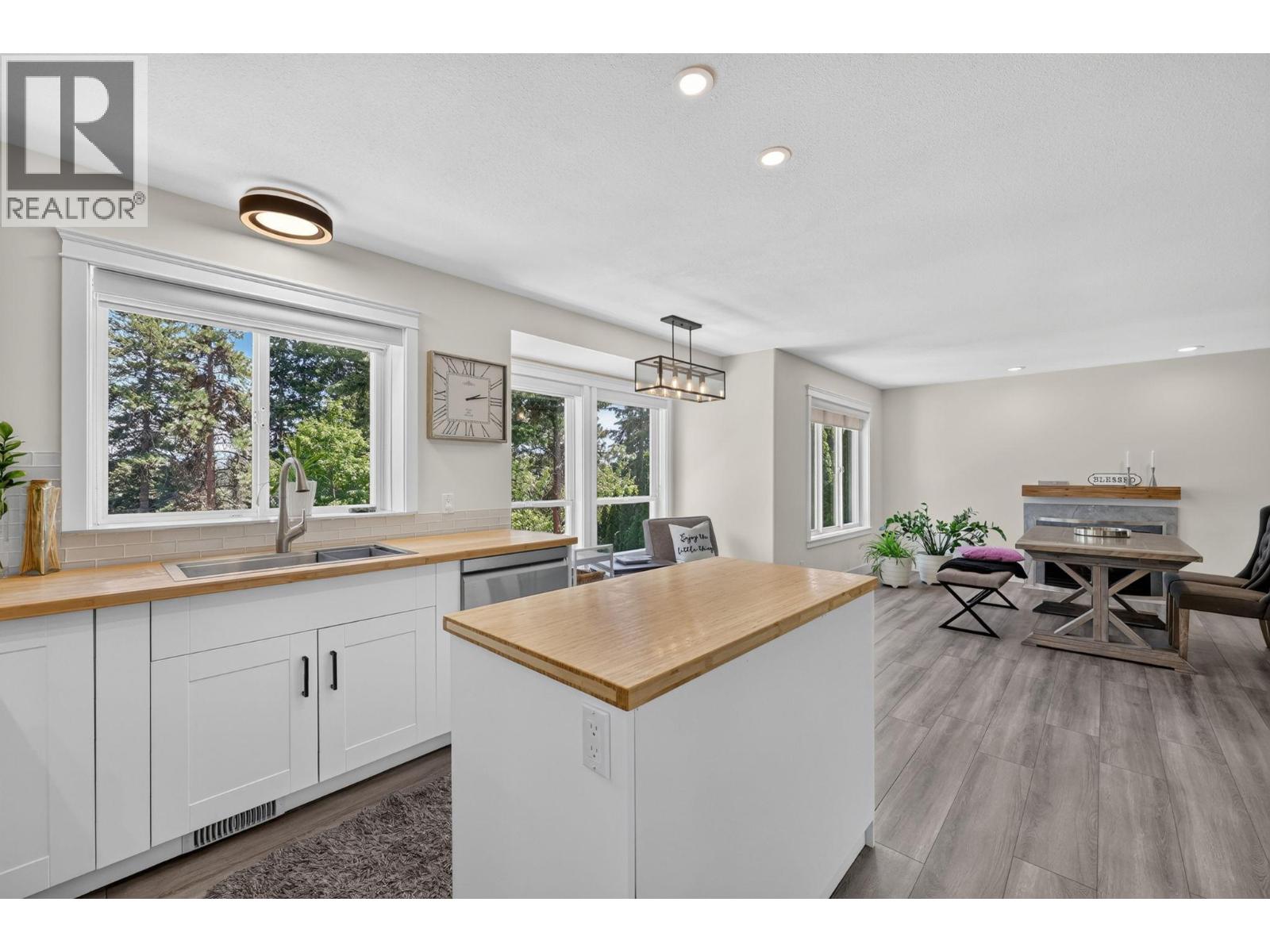 2156 Shannon Woods Way — photo 11