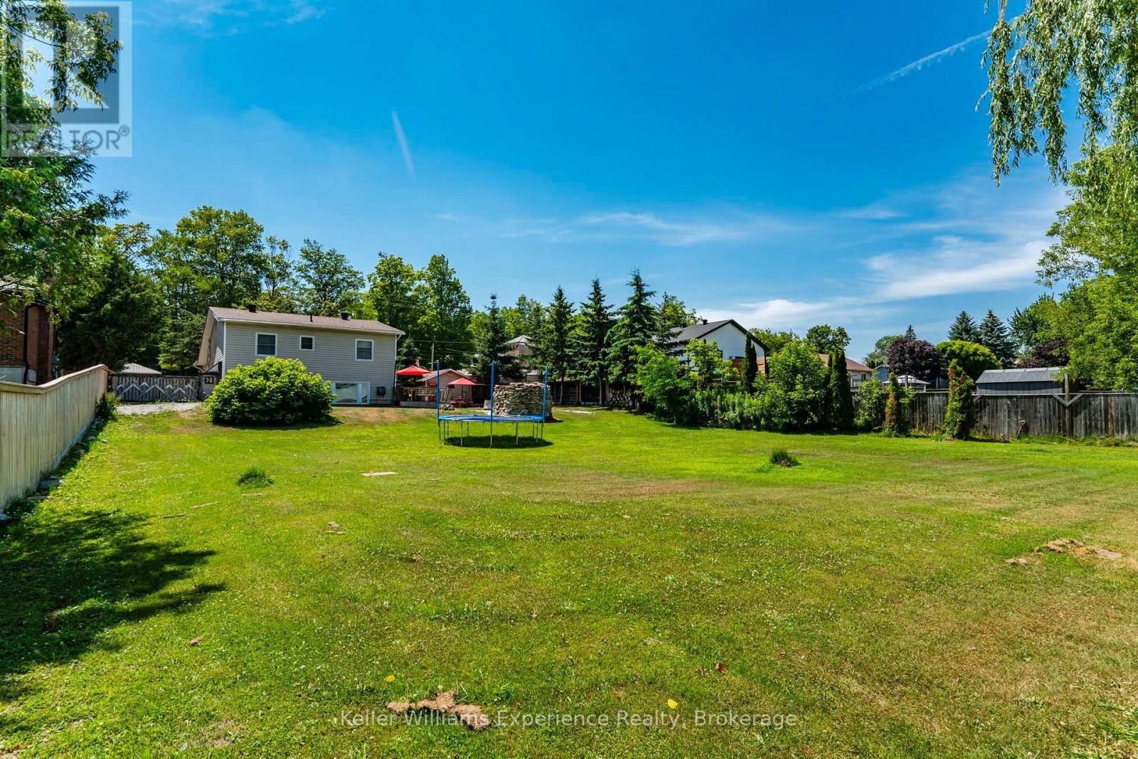 281 Park Street, Tay, Ontario  L0K 2A0 - Photo 19 - S13567390