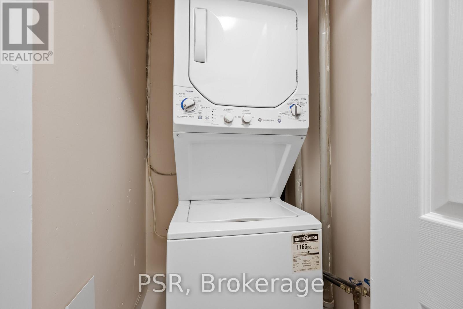 10 - 353 Queen Street, Toronto, Ontario  M5V 2A4 - Photo 3 - C13567404
