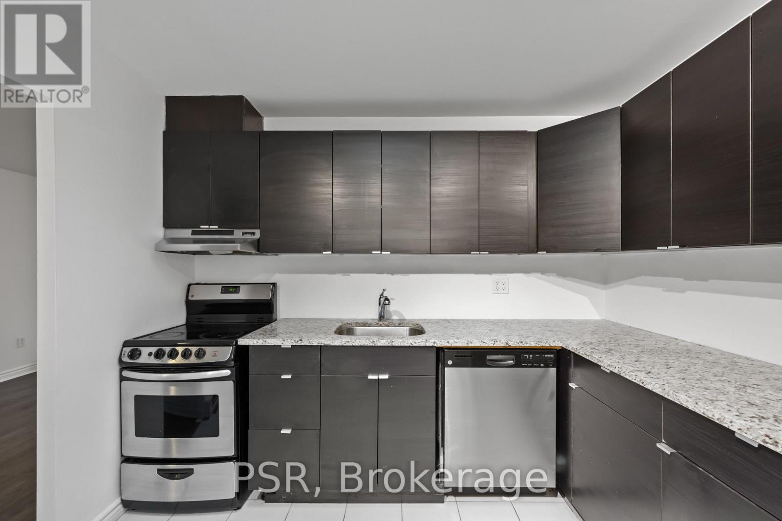 10 - 353 Queen Street, Toronto, Ontario  M5V 2A4 - Photo 8 - C13567404