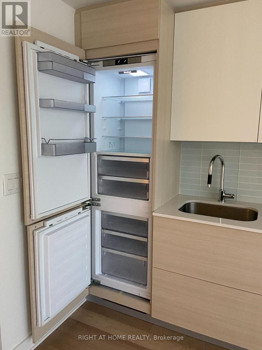 802 - 210 Simcoe Street, Toronto, Ontario  M5T 0A9 - Photo 8 - C13567442