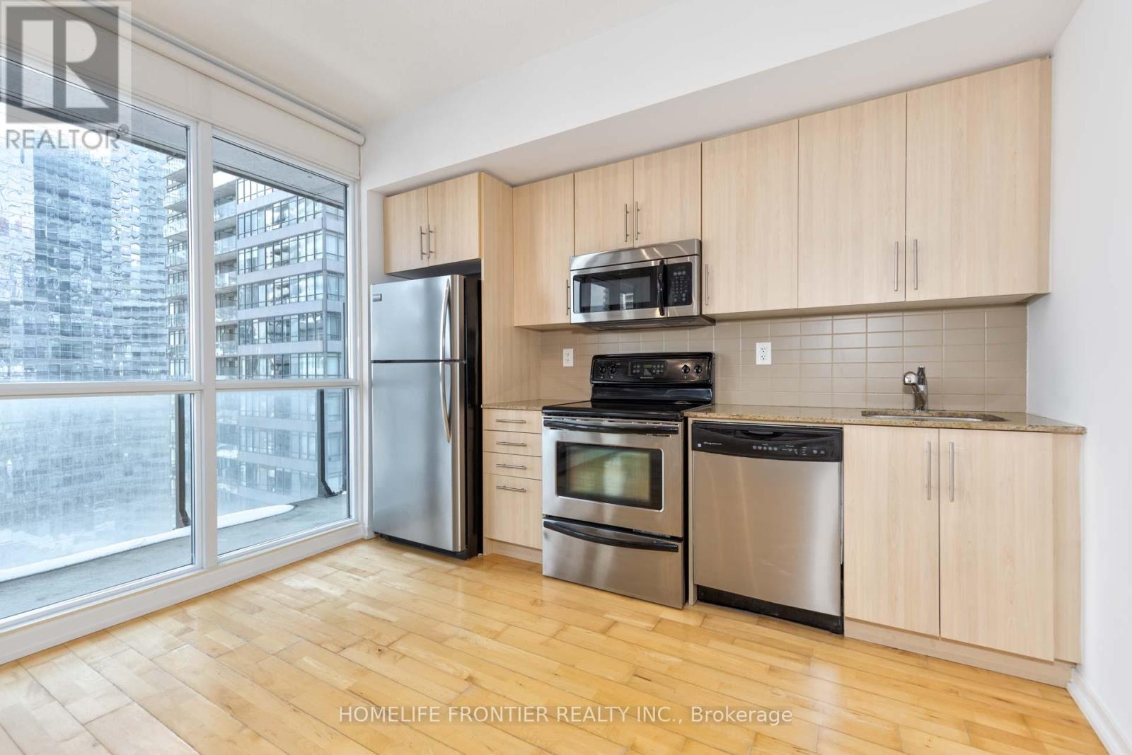 2111 - 65 Bremner Boulevard, Toronto, Ontario  M5J 0A7 - Photo 12 - C13567466