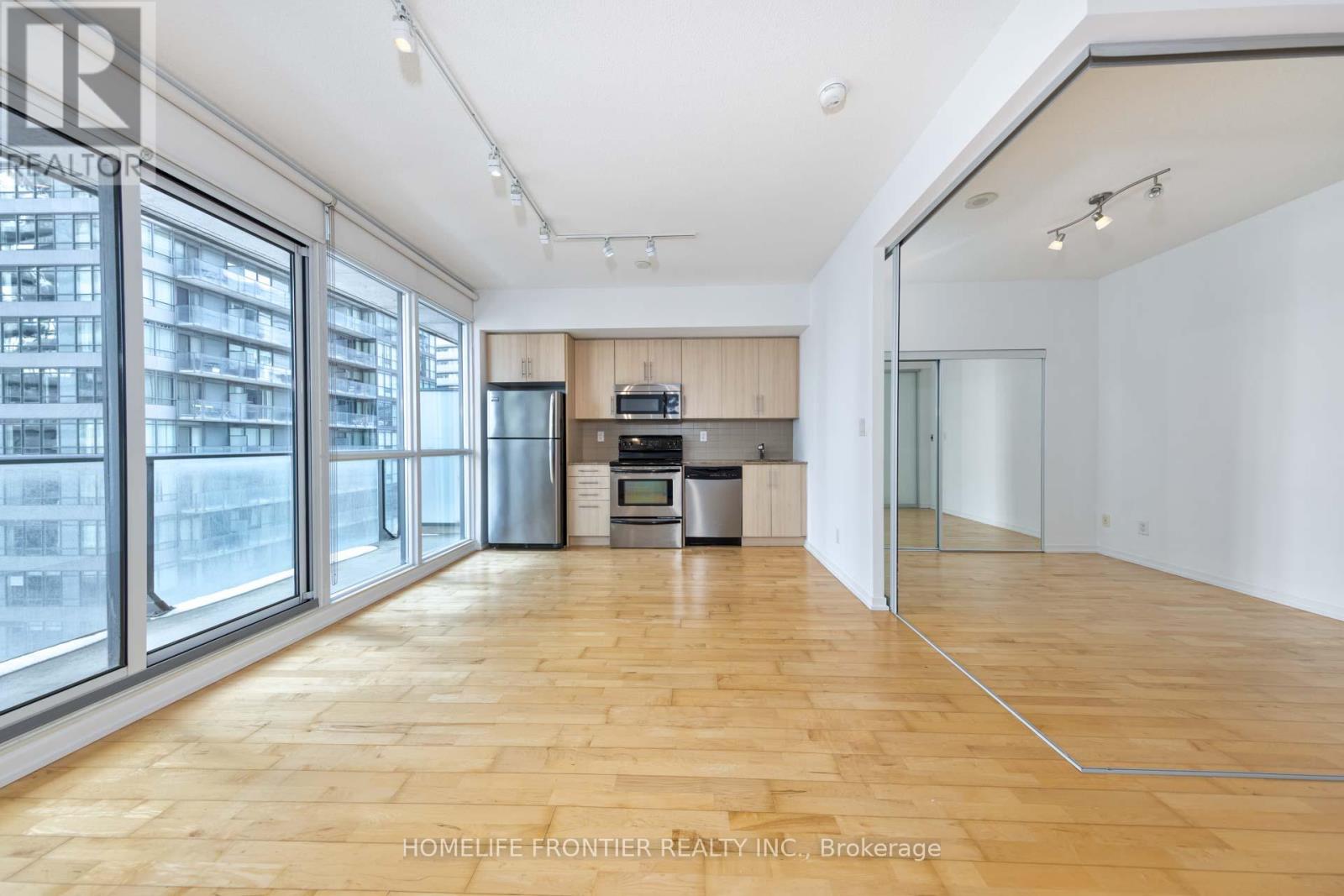 2111 - 65 Bremner Boulevard, Toronto, Ontario  M5J 0A7 - Photo 16 - C13567466