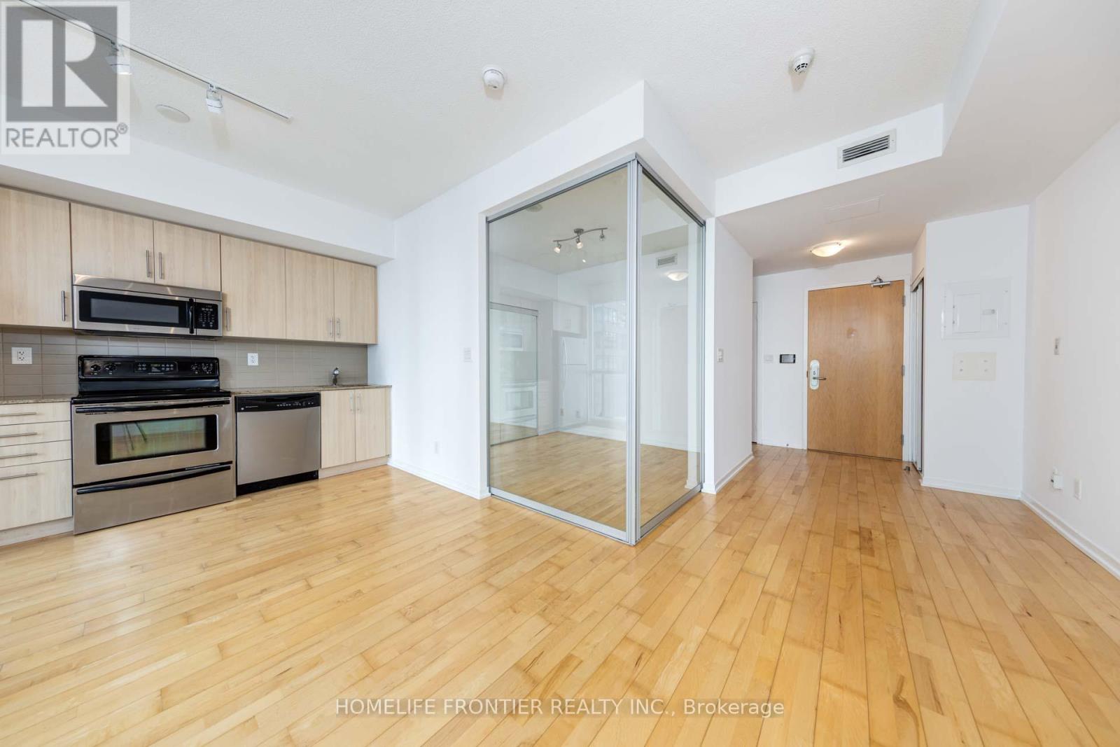 2111 - 65 Bremner Boulevard, Toronto, Ontario  M5J 0A7 - Photo 8 - C13567466
