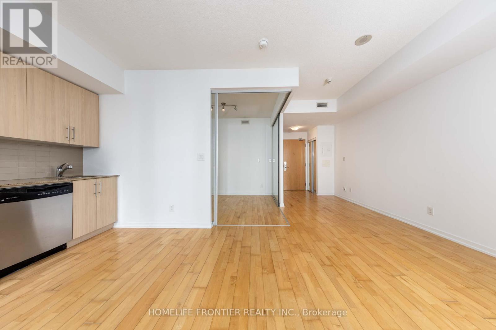 2111 - 65 Bremner Boulevard, Toronto, Ontario  M5J 0A7 - Photo 9 - C13567466