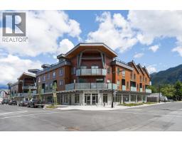37804 THIRD AVENUE, Squamish, British Columbia