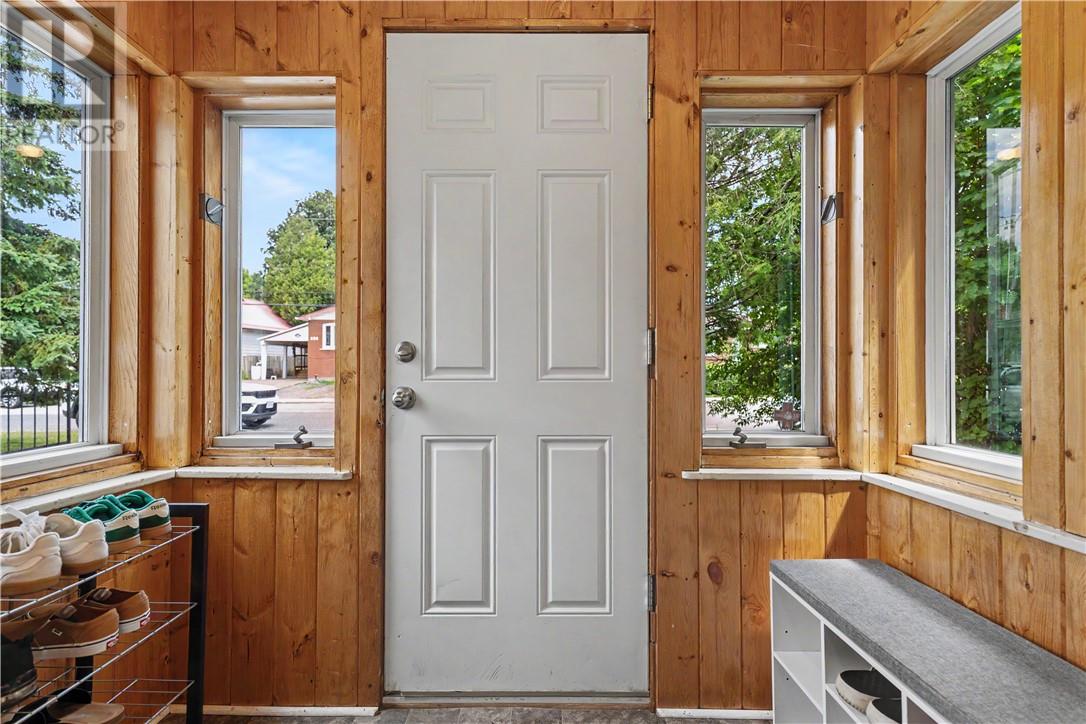 703 Griffith Street, Sudbury, Ontario  P3E 4A3 - Photo 3 - 2129207