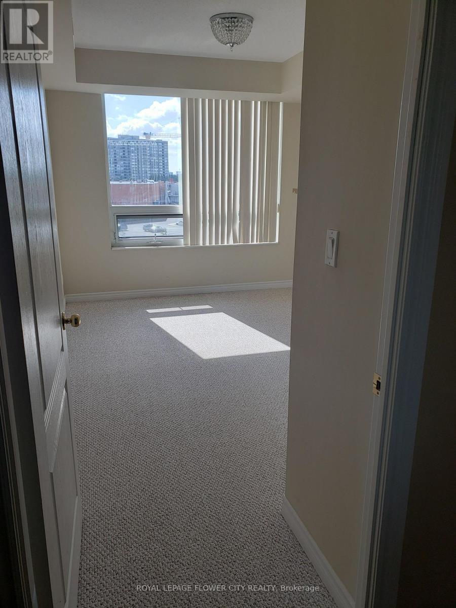 403 - 88 Promenade Circle, Vaughan, Ontario  L4J 9A4 - Photo 6 - N13567398