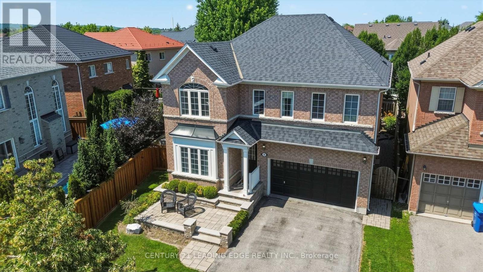 8 Haverhill Terrace, Aurora, Ontario L4G 7R7 - Photo 3 - N13567440