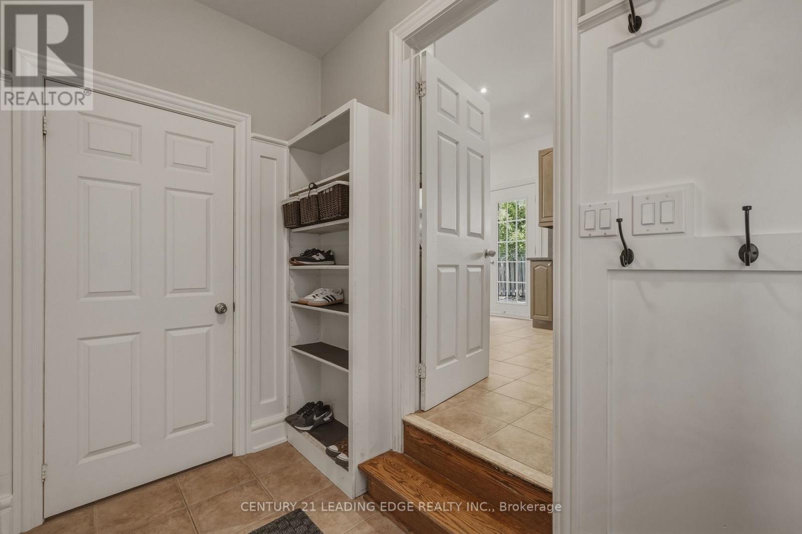 8 Haverhill Terrace, Aurora, Ontario L4G 7R7 - Photo 42 - N13567440