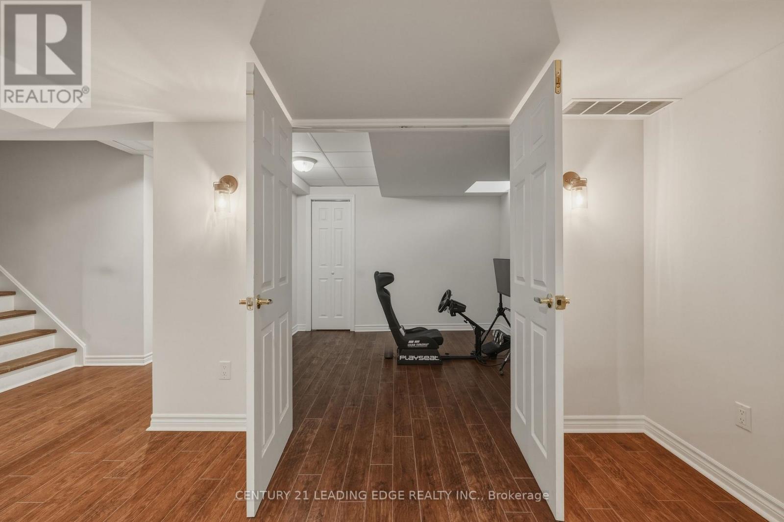 8 Haverhill Terrace, Aurora, Ontario L4G 7R7 - Photo 50 - N13567440