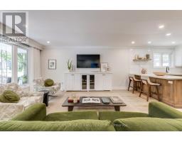 85 BONNYVIEW DRIVE, Toronto, Ontario