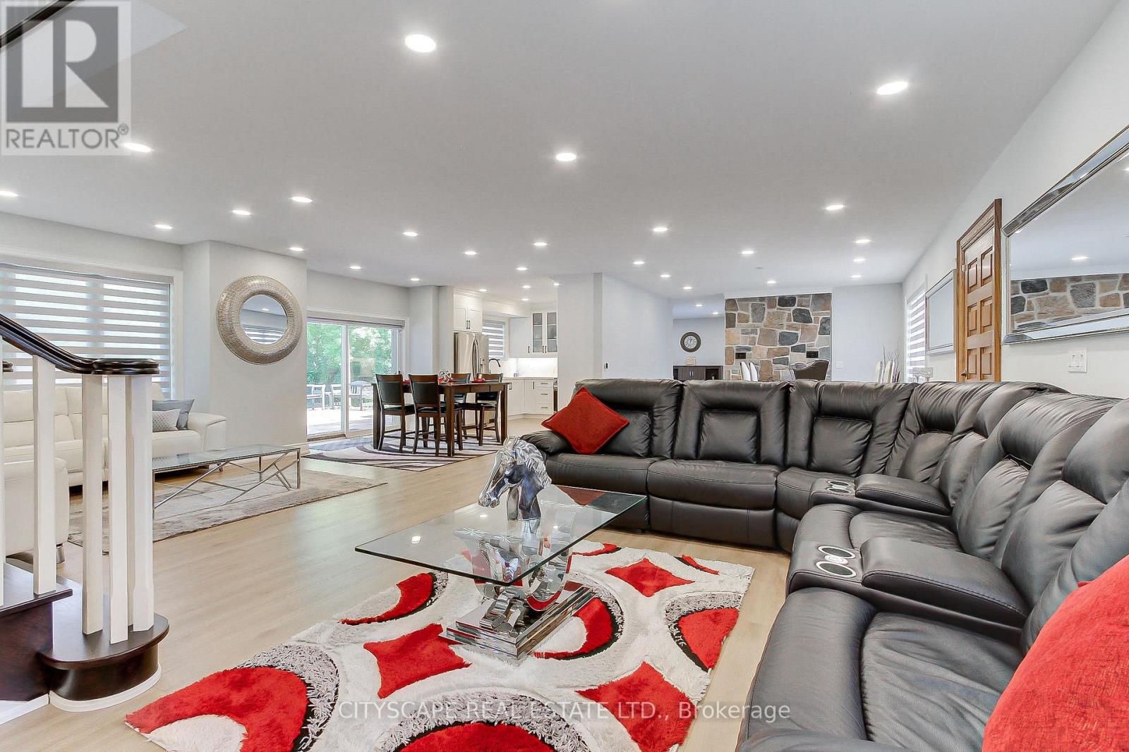1543 Indian Grove, Mississauga, Ontario  L5H 2S5 - Photo 15 - W13567456
