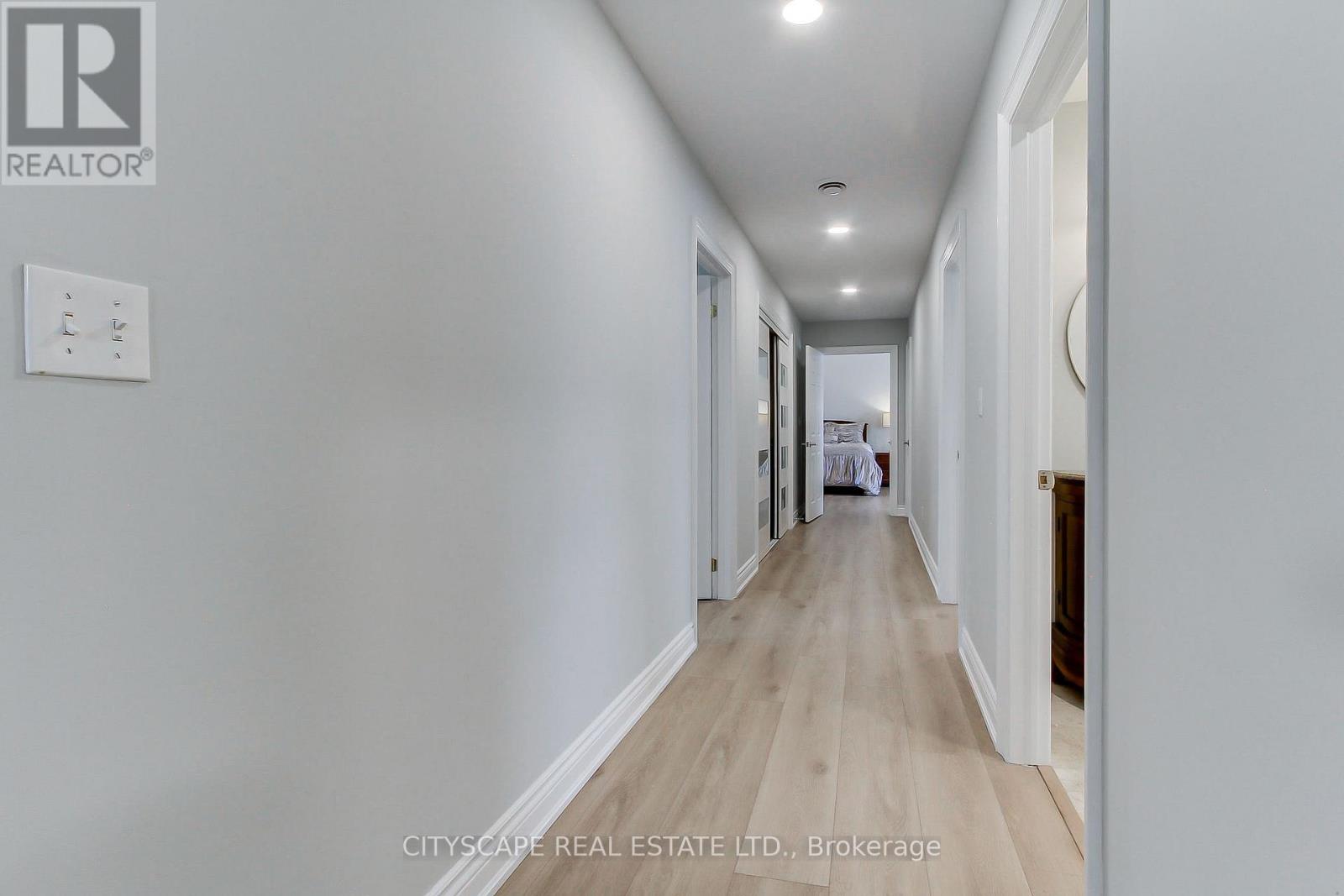 1543 Indian Grove, Mississauga, Ontario  L5H 2S5 - Photo 20 - W13567456