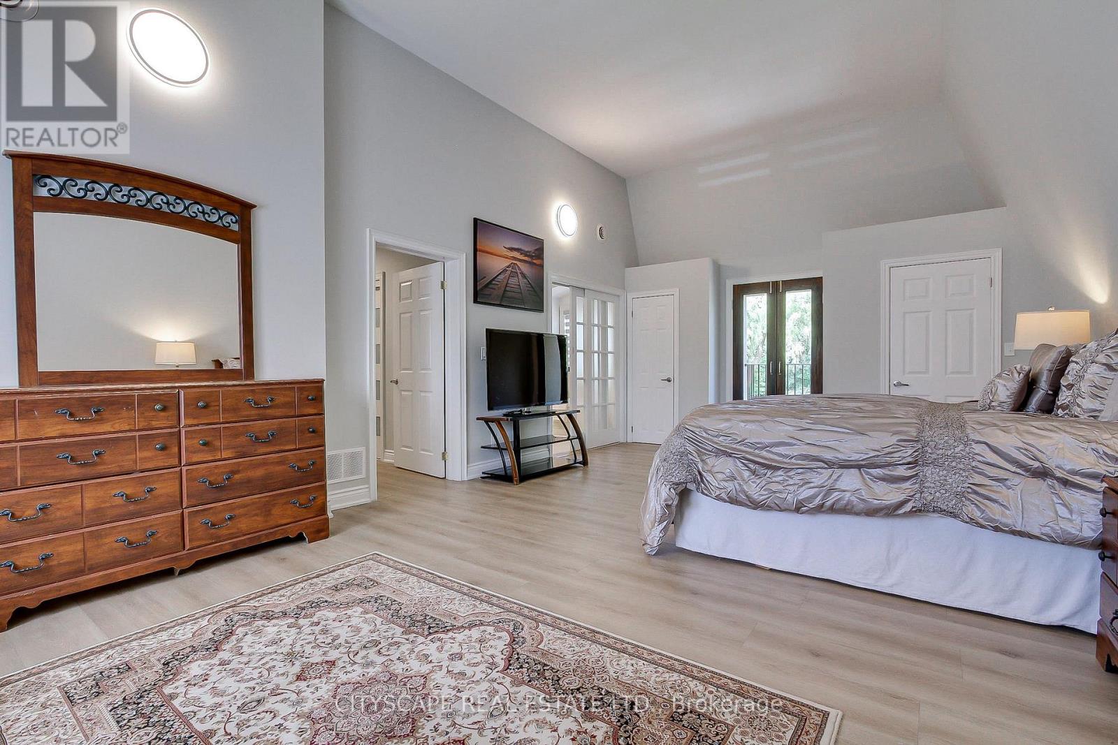 1543 Indian Grove, Mississauga, Ontario  L5H 2S5 - Photo 23 - W13567456