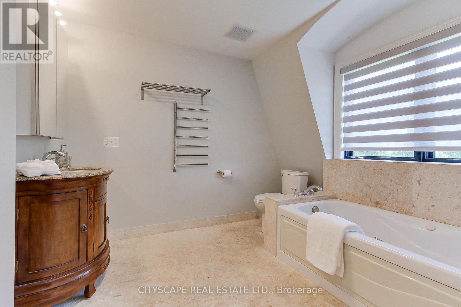 1543 Indian Grove, Mississauga, Ontario  L5H 2S5 - Photo 25 - W13567456