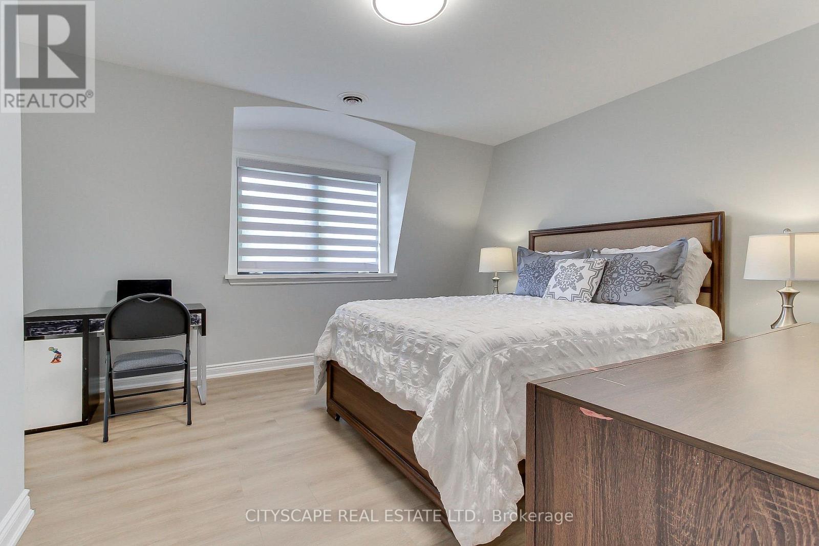 1543 Indian Grove, Mississauga, Ontario  L5H 2S5 - Photo 28 - W13567456