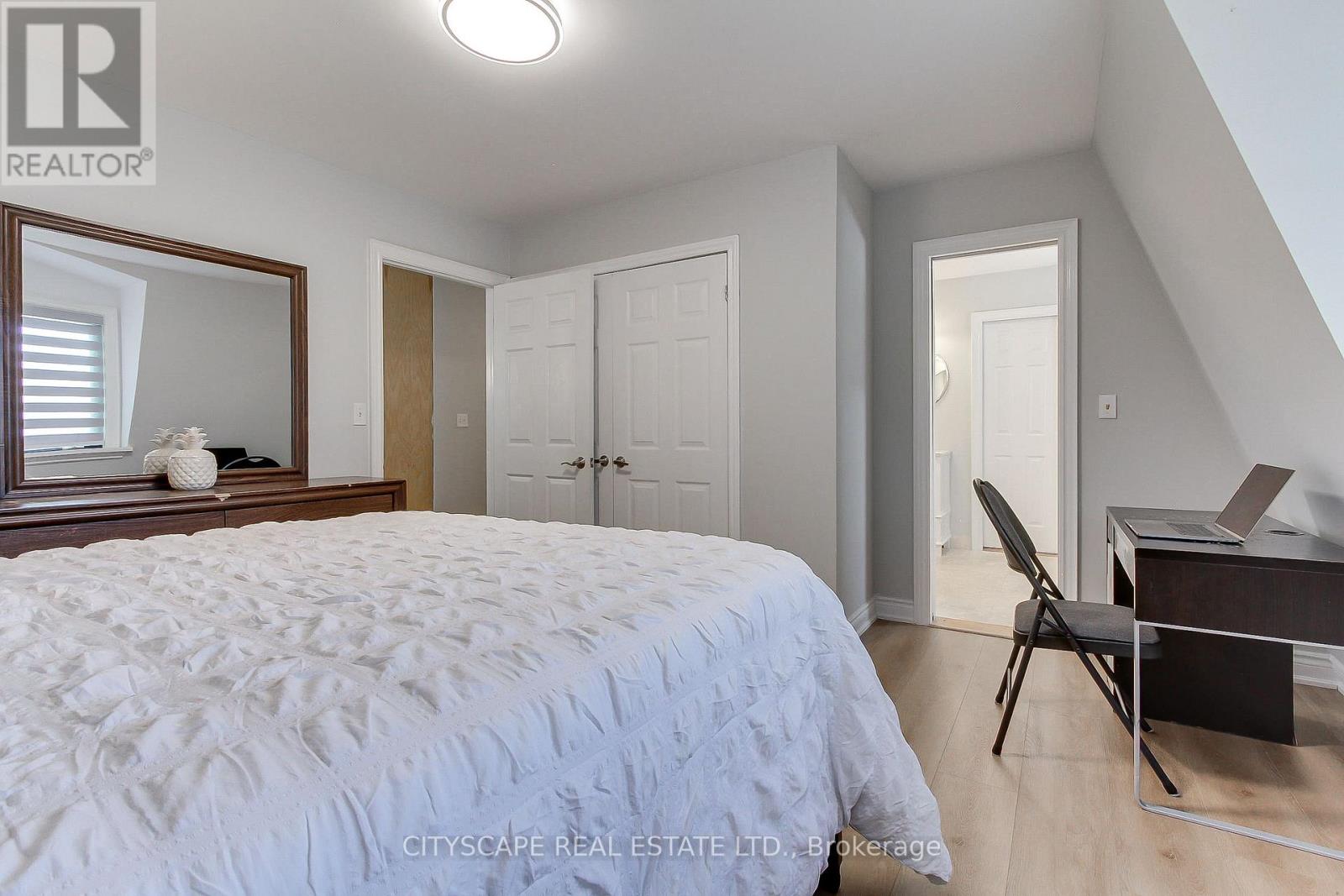 1543 Indian Grove, Mississauga, Ontario  L5H 2S5 - Photo 29 - W13567456