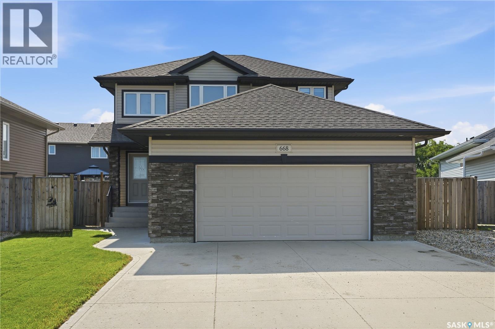 668 Lehrer CRESCENT, Saskatoon