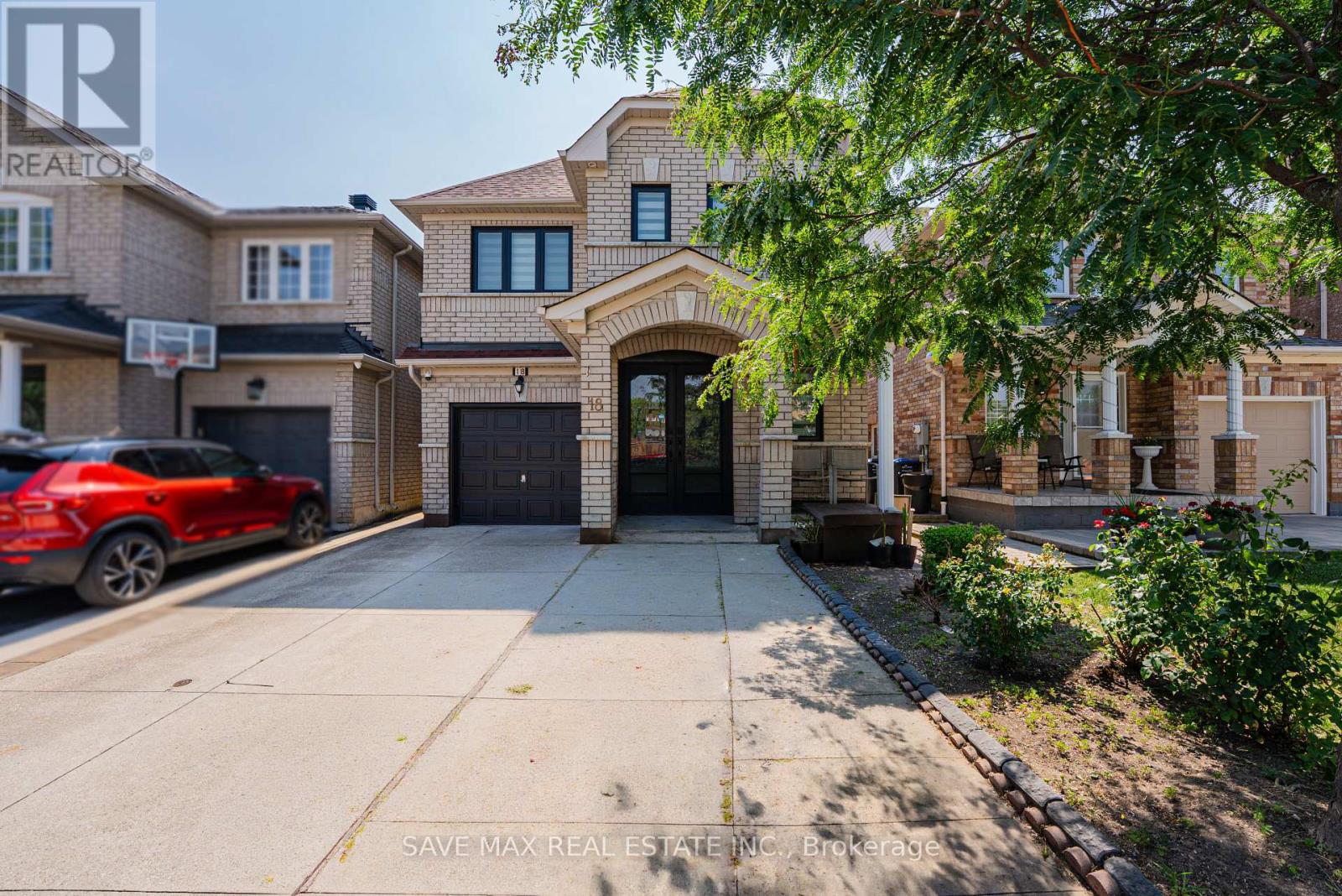 Upper - 18 Salonica Road, Brampton, Ontario  L7A 3K9 - Photo 2 - W13536740