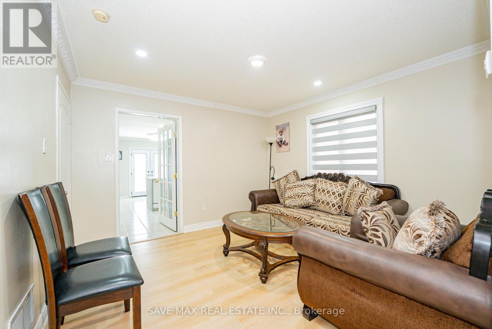 18 Salonica Road, Brampton, Ontario  L7A 3K9 - Photo 6 - W13537164
