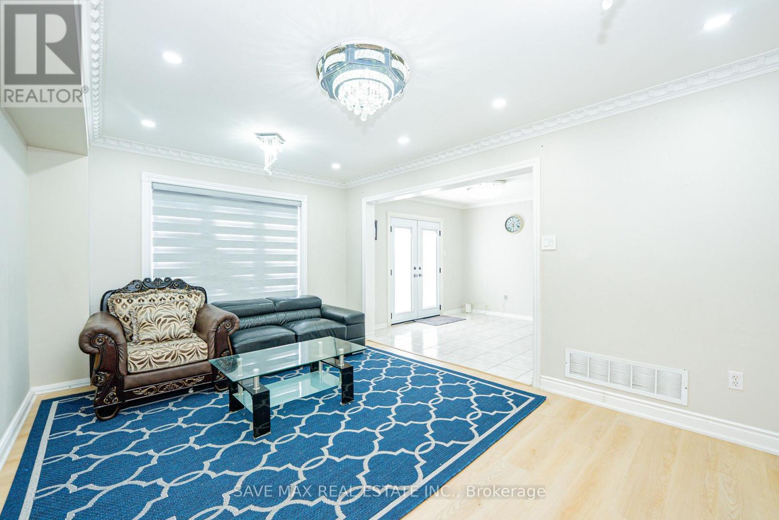18 Salonica Road, Brampton, Ontario  L7A 3K9 - Photo 15 - W13537164