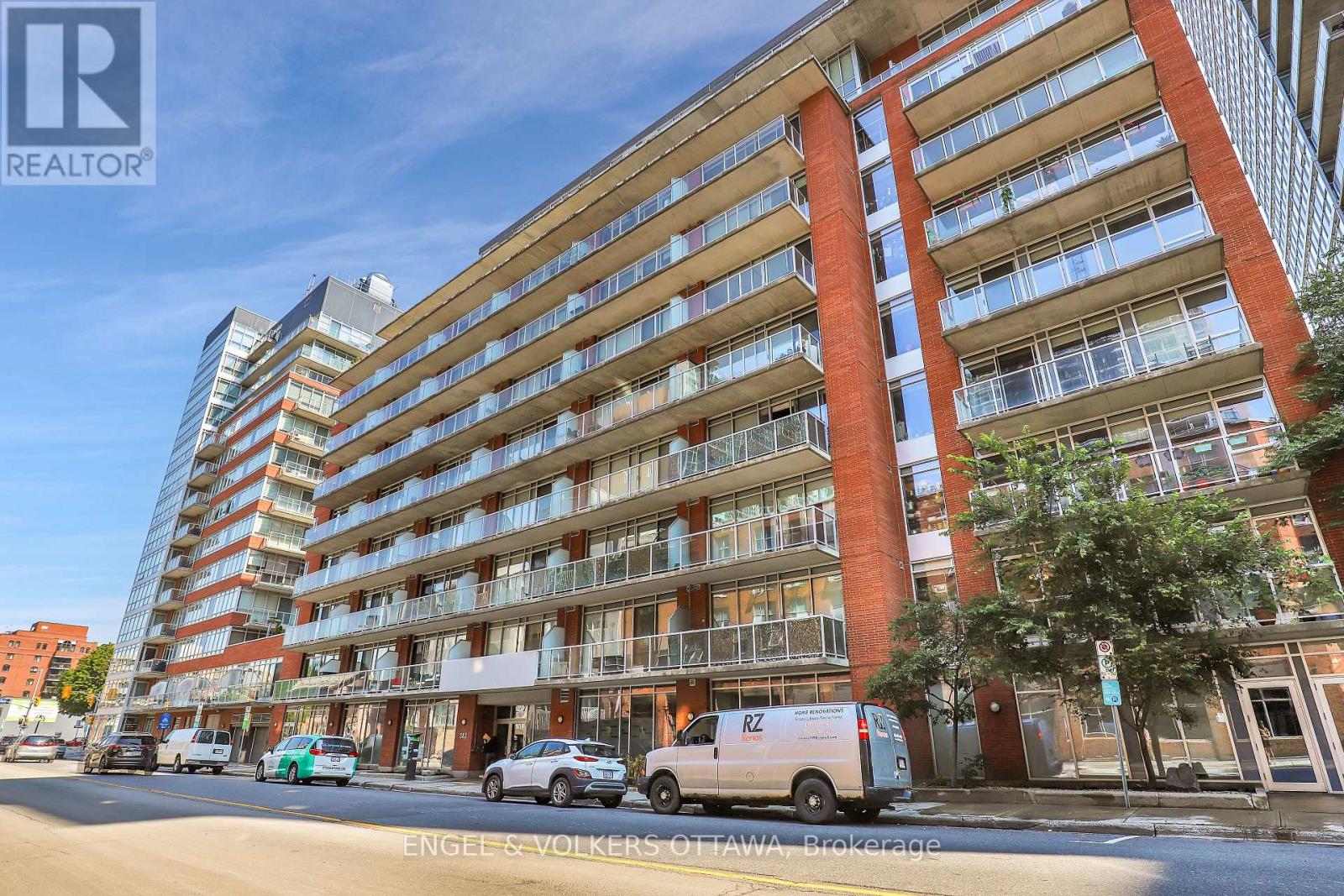 406 - 383 CUMBERLAND STREET, Ottawa, Ontario