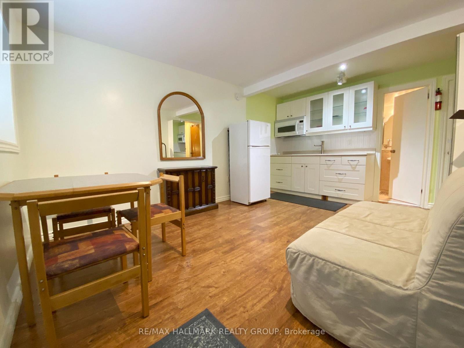 B - 668 Morin Street, Ottawa, Ontario  K1K 3G9 - Photo 9 - X13567714