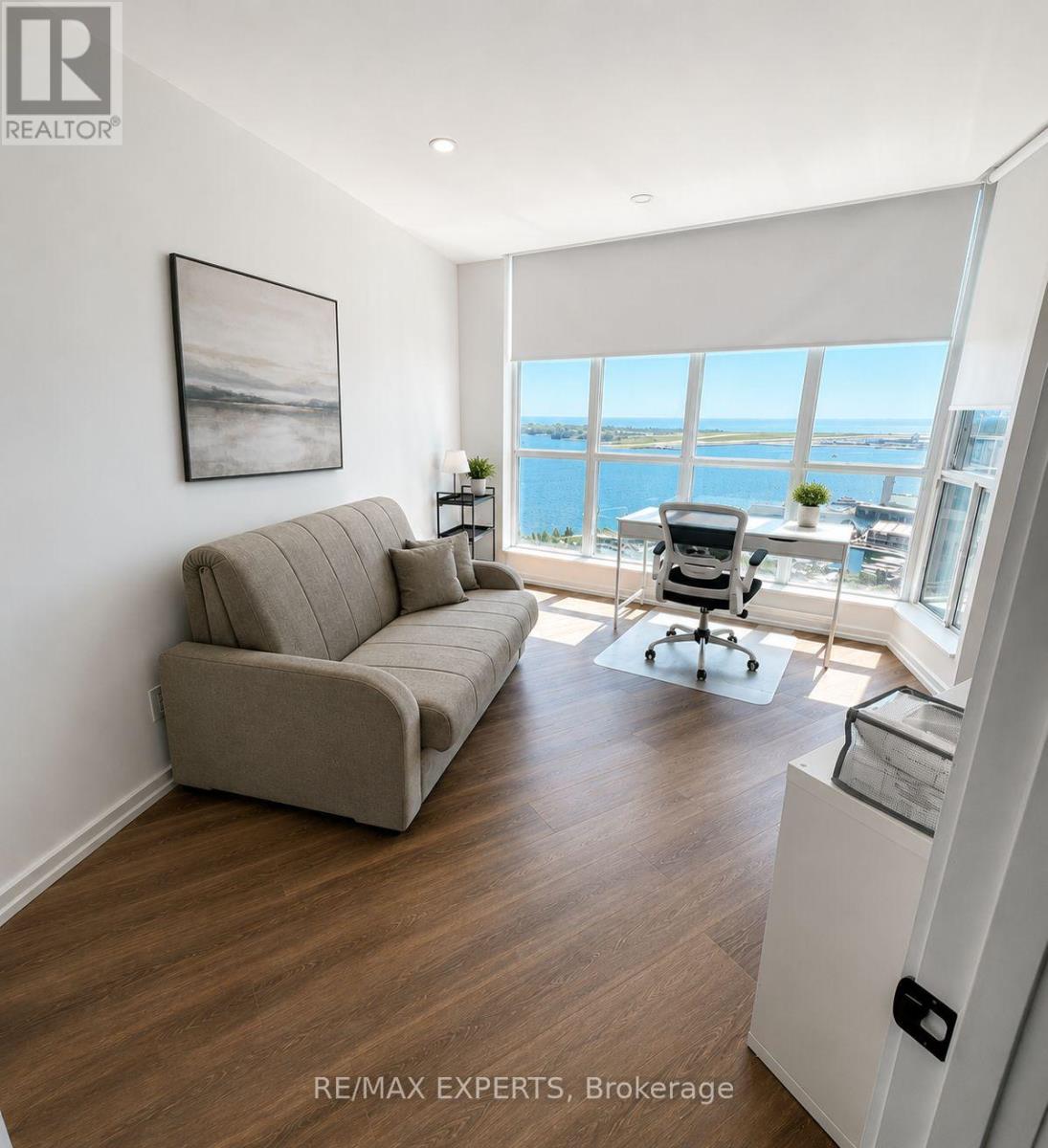 2211 - 208 Queens Quay W, Toronto, Ontario  M5J 2Y5 - Photo 25 - C13196324