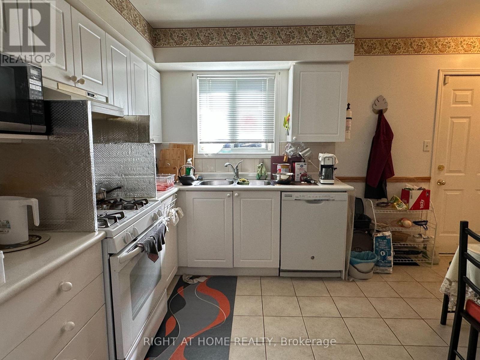4 - 59 Pennybrook Crescent, London North, Ontario  N5X 4C3 - Photo 4 - X13556536