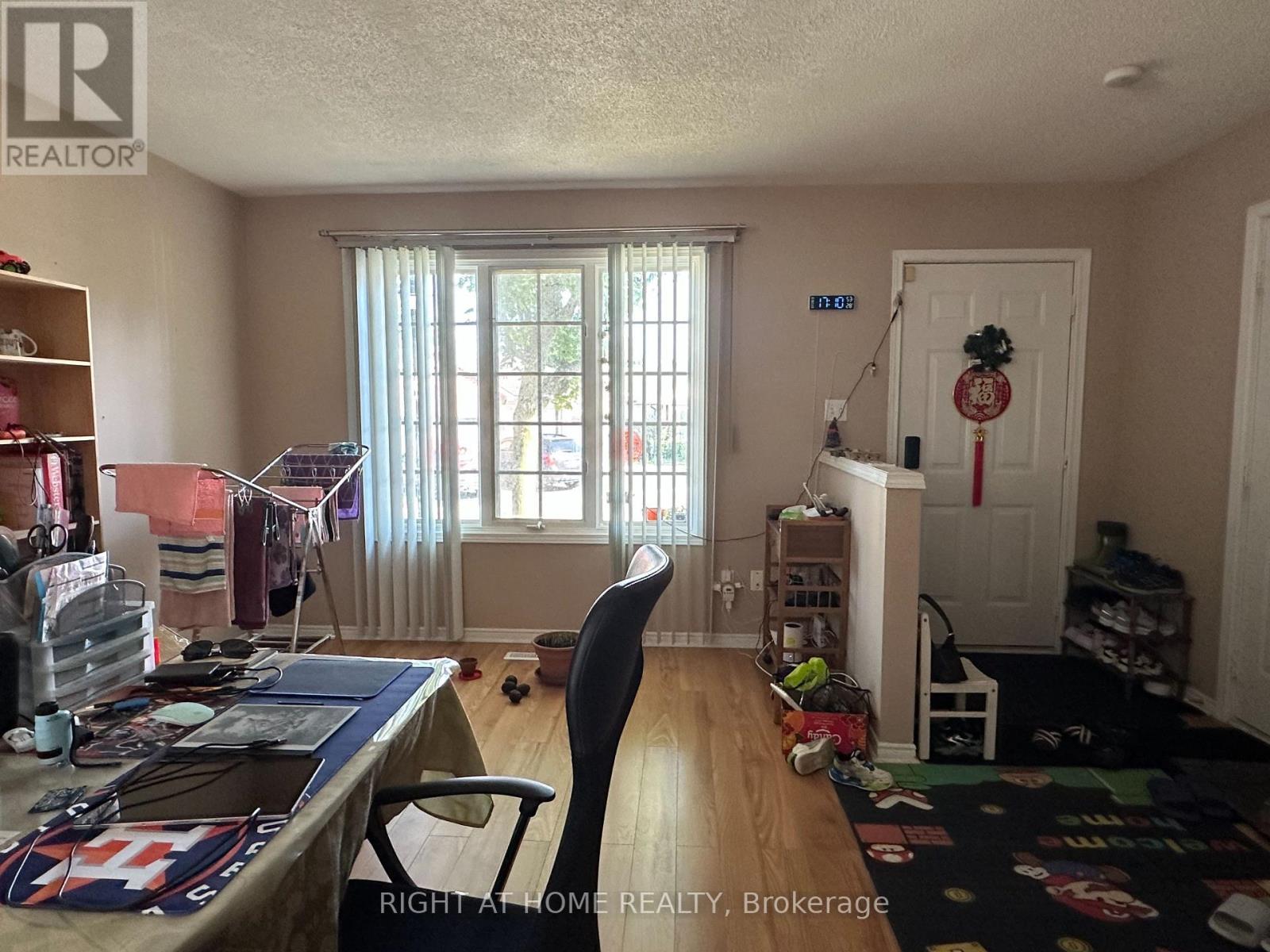 4 - 59 Pennybrook Crescent, London North, Ontario  N5X 4C3 - Photo 2 - X13556536