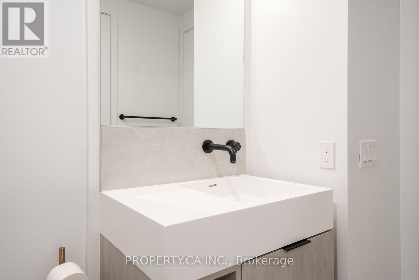 3203 - 108 Peter Street, Toronto, Ontario  M5V 0W2 - Photo 18 - C13567582