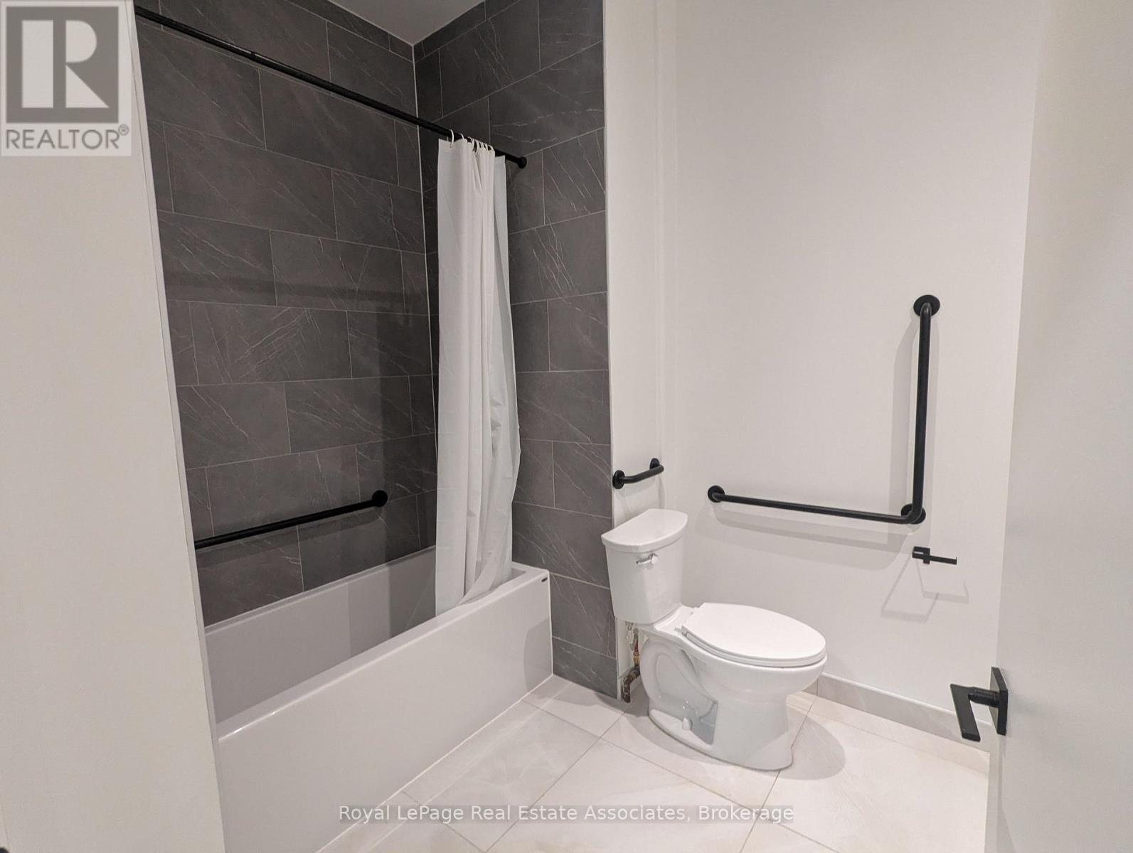 102 - 1000 Bathurst Street, Toronto, Ontario M5R 3G7 - Photo 9 - C13567620