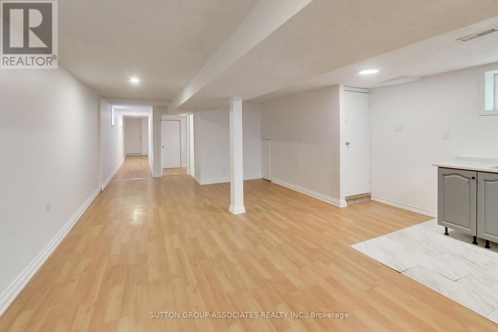 175 Earlsdale Avenue, Toronto, Ontario M6E 1L3 - Photo 30 - C13567652
