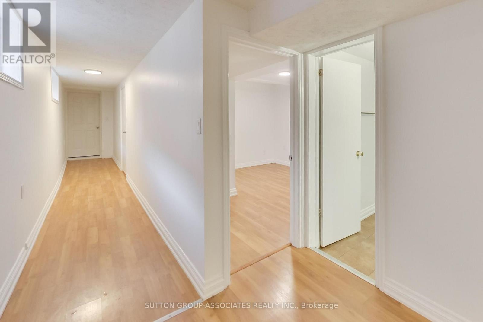 175 Earlsdale Avenue, Toronto, Ontario M6E 1L3 - Photo 32 - C13567652