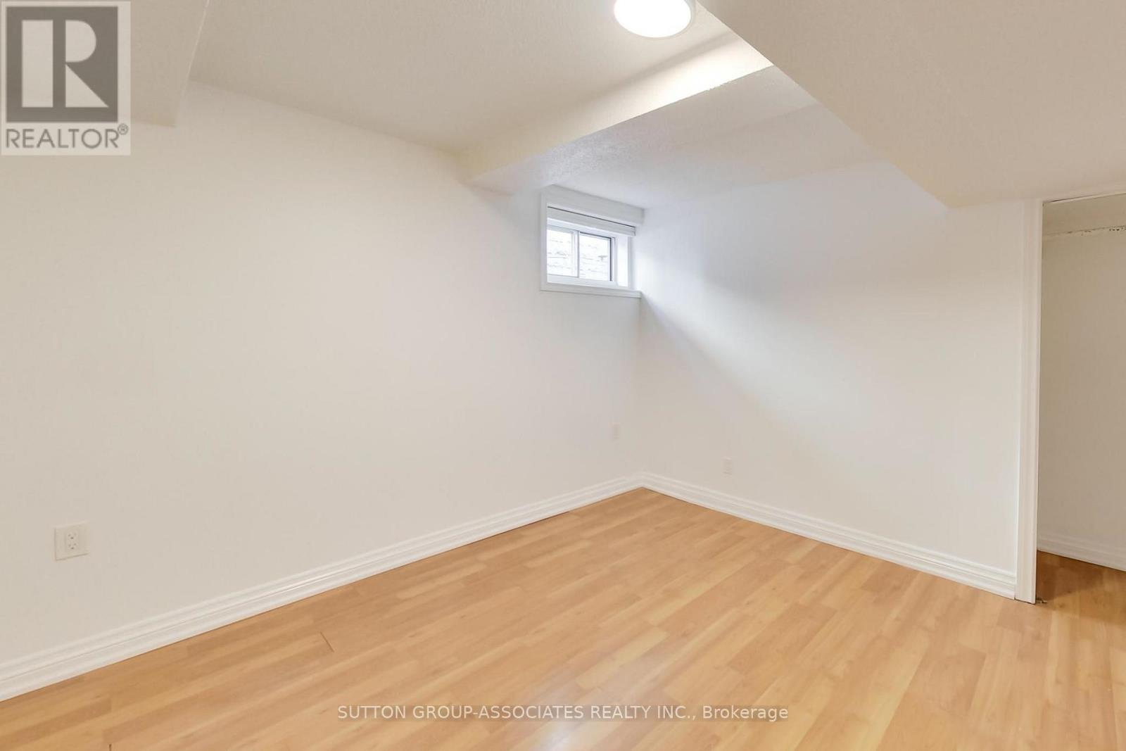 175 Earlsdale Avenue, Toronto, Ontario M6E 1L3 - Photo 37 - C13567652