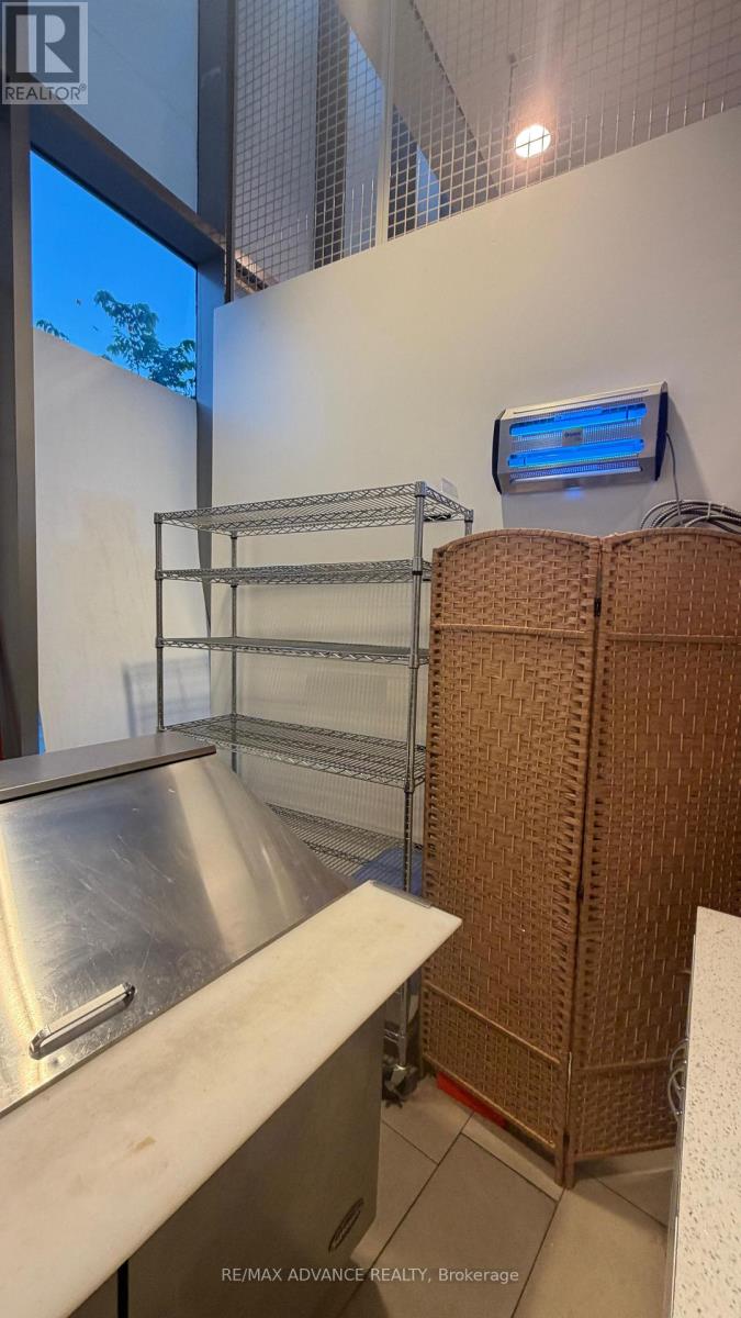121 - 4750 Yonge Street, Toronto, Ontario M2N 0J6 - Photo 12 - C13567720